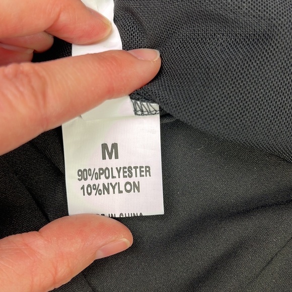 SHEIN Black Mesh Racerback Athletic Tank - Picture 6 of 7